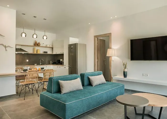 Helena - Ionian Treasure