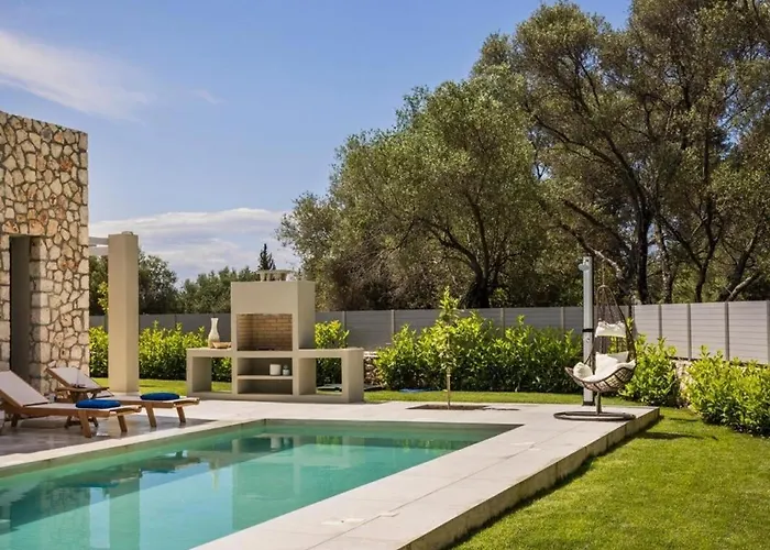 Helena - Ionian Treasure